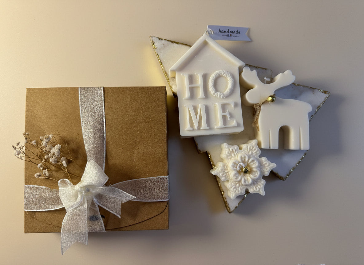 Christmas Candles Gift Box